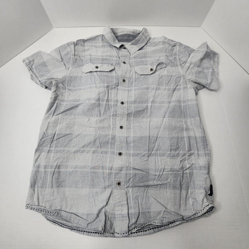 Prana Mens Shirt Medium Short Sleeve Button Down Gray Striped Pocket